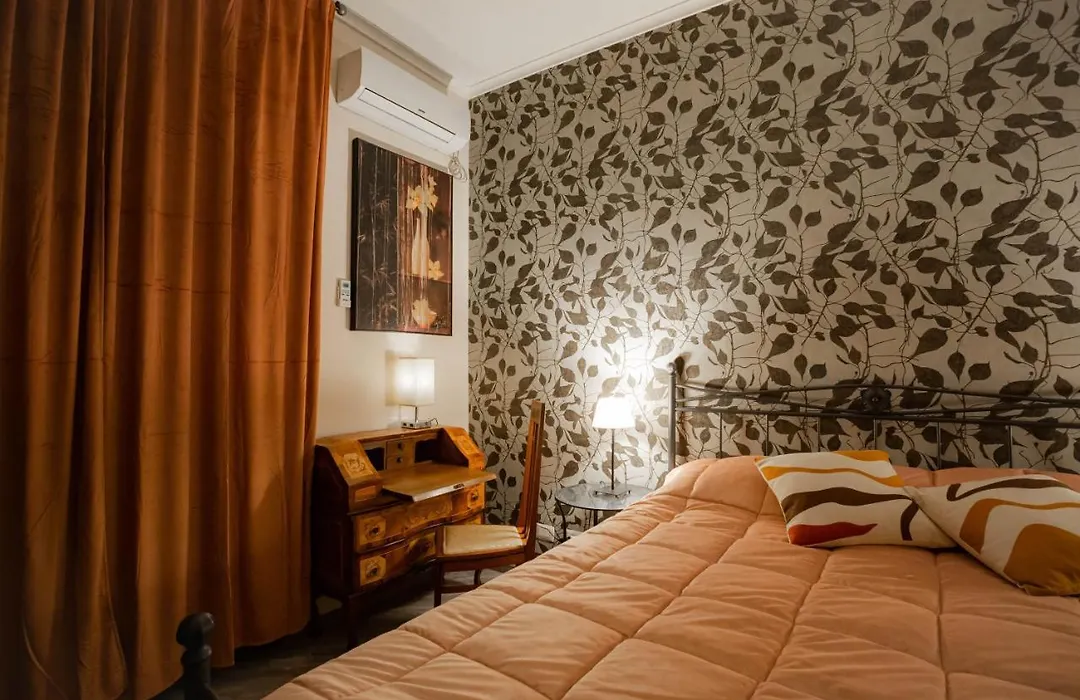 Domus Petri- Casa A S. Pietro-1